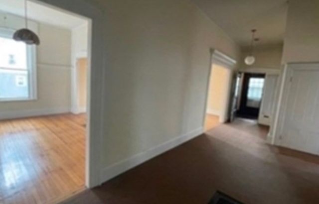 84 Walker St 1, Newton, MA 02460