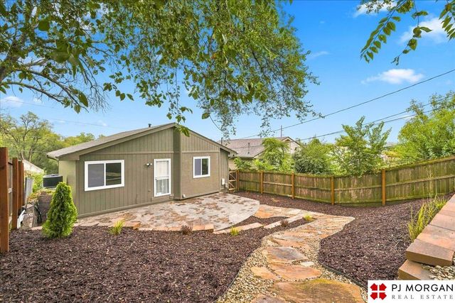 5614 S 48 Street, Omaha, NE 68117