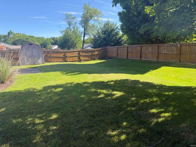 3819 Winterfield Run, Fort Wayne, IN 46804