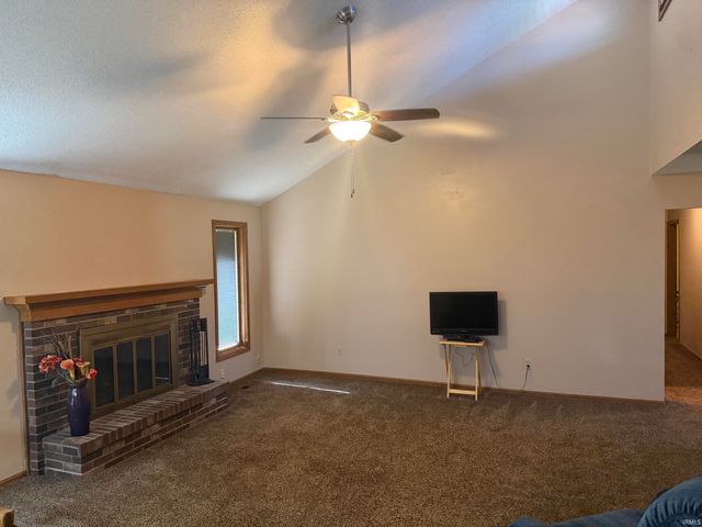 3819 Winterfield Run, Fort Wayne, IN 46804