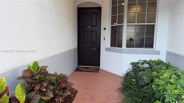 735 SW 148 AVE 1711, Sunrise, FL 33325