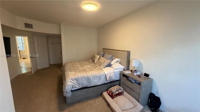735 SW 148 AVE 1711, Sunrise, FL 33325