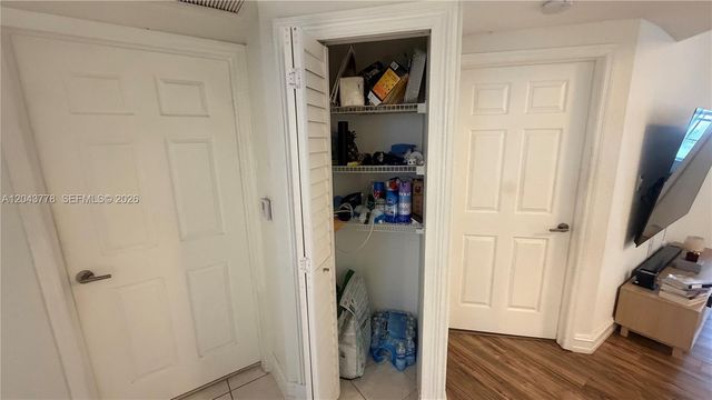 735 SW 148 AVE 1711, Sunrise, FL 33325