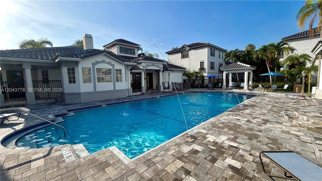 735 SW 148 AVE 1711, Sunrise, FL 33325