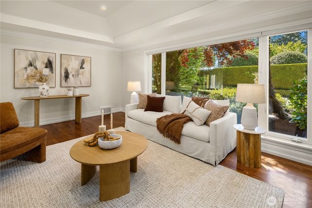 3920 W Barrett Street, Seattle, WA 98199