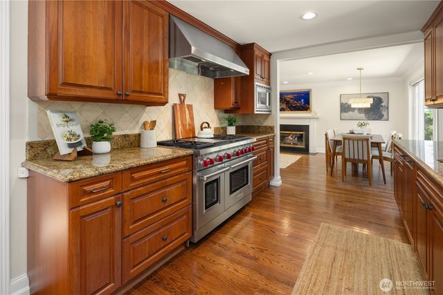 3920 W Barrett Street, Seattle, WA 98199