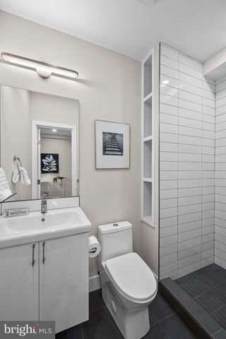 615 MORTON PL NE, Washington, DC 20002