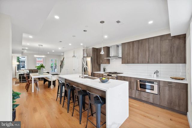 615 MORTON PL NE, Washington, DC 20002