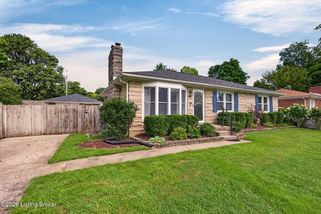 9914 Prairie Dr, Louisville, KY 40272