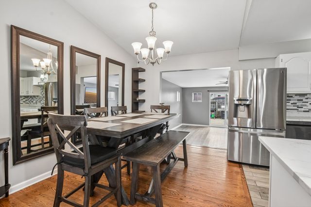 520 N Kinzie Place, Thornton, IL 60476