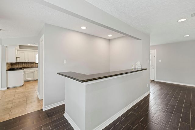 14719 Rio Pinar Drive, Houston, TX 77095