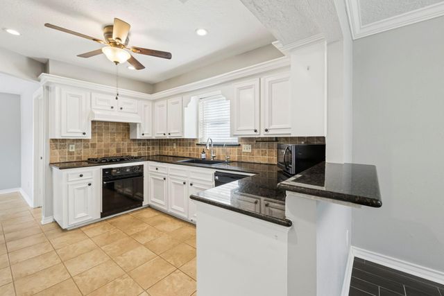 14719 Rio Pinar Drive, Houston, TX 77095