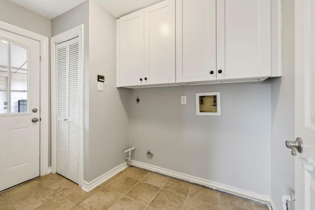 14719 Rio Pinar Drive, Houston, TX 77095