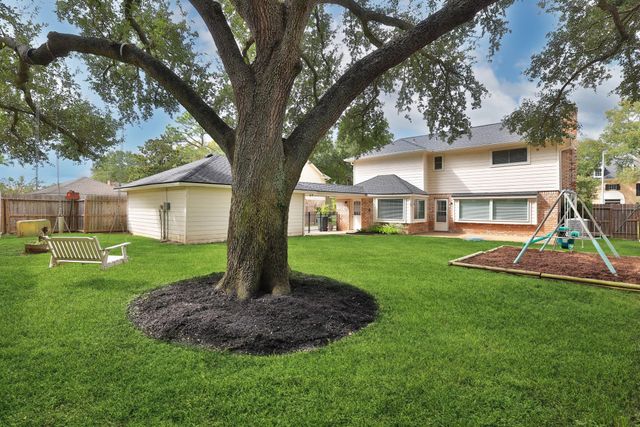 14719 Rio Pinar Drive, Houston, TX 77095