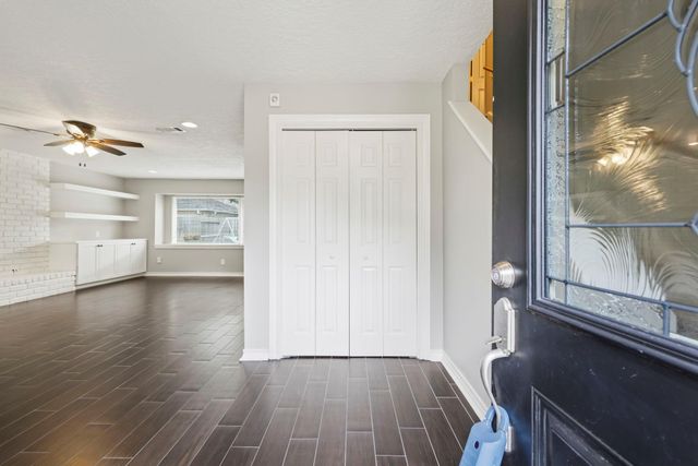 14719 Rio Pinar Drive, Houston, TX 77095