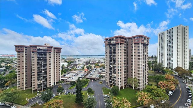 98-500 Koauka Loop 16P, Aiea, HI 96701