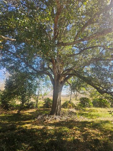 2925 West Street, Rosenberg, TX 77471