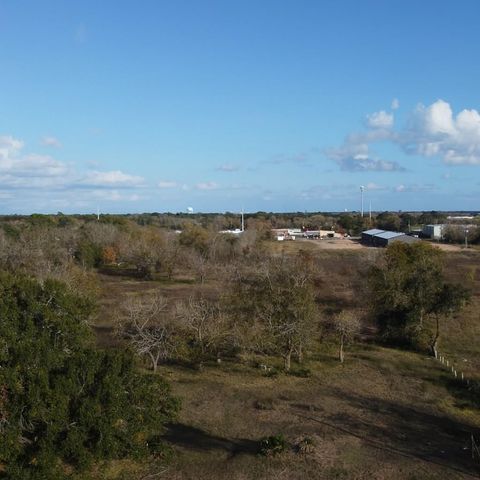 2925 West Street, Rosenberg, TX 77471