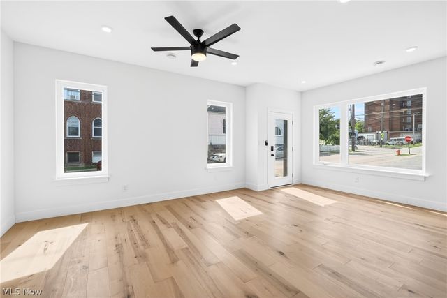 1348 W 78th Street, Cleveland, OH 44102