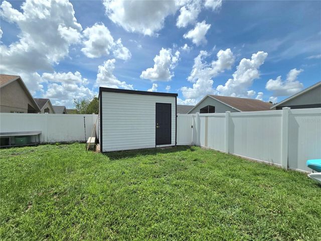 8298 PEAK AVENUE, Lakeland, FL 33810