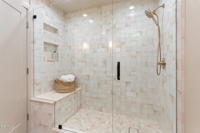 3034 Rollings Avenue, Thousand Oaks, CA 91360