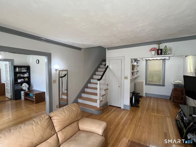 19 Portman Street, Windsor, CT 06095