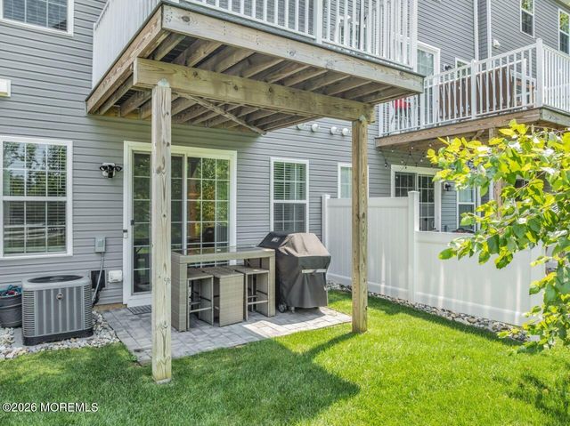 403 Arose Lane, Middletown, NJ 07748
