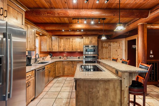 21115 N Mt Spokane Park Dr, Mead, WA 99021