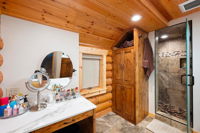 21115 N Mt Spokane Park Dr, Mead, WA 99021