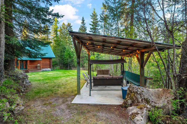 21115 N Mt Spokane Park Dr, Mead, WA 99021