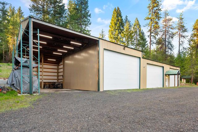 21115 N Mt Spokane Park Dr, Mead, WA 99021
