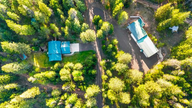 21115 N Mt Spokane Park Dr, Mead, WA 99021