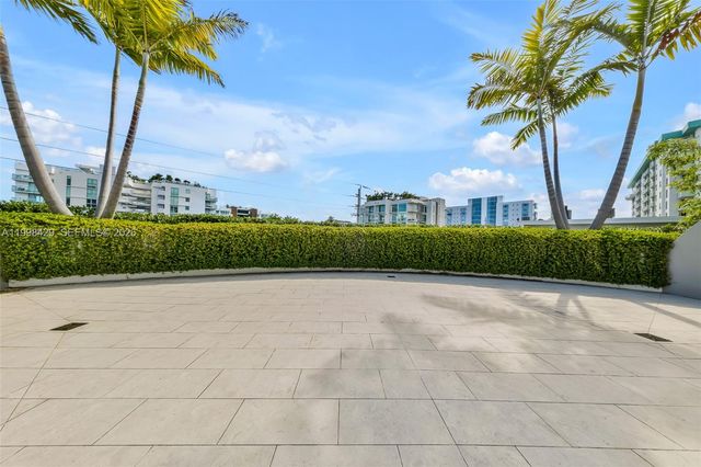 1135 103rd St 304, Bay Harbor Islands, FL 33154