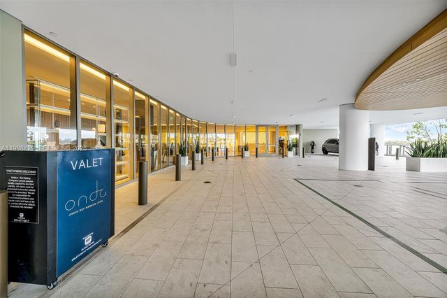 1135 103rd St 304, Bay Harbor Islands, FL 33154