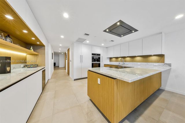 1135 103rd St 304, Bay Harbor Islands, FL 33154