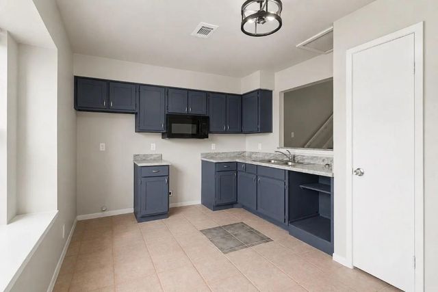 6702 Tamar Drive, Pasadena, TX 77503