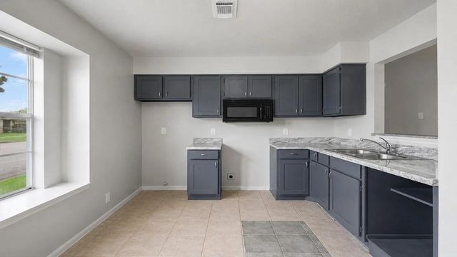 6702 Tamar Drive, Pasadena, TX 77503
