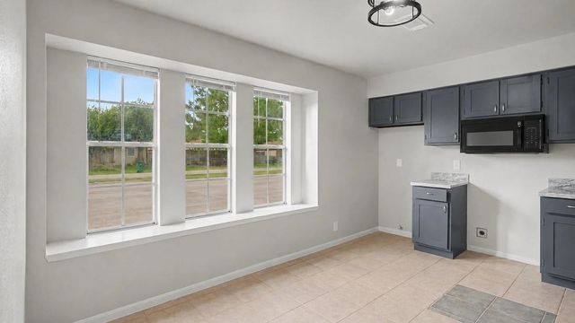 6702 Tamar Drive, Pasadena, TX 77503