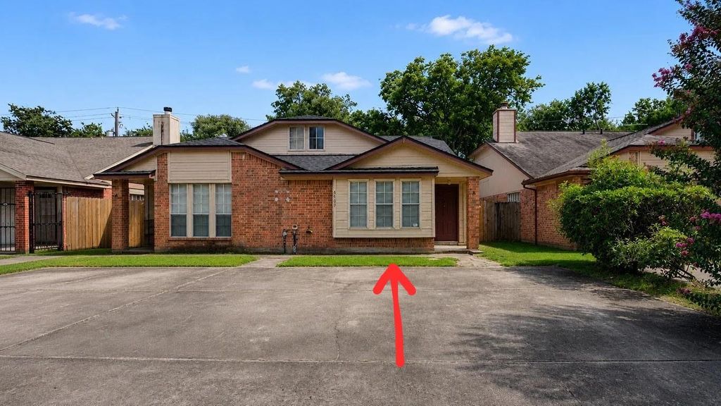 6702 Tamar Drive, Pasadena, TX 77503