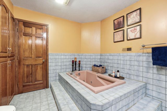 651 Allen Avenue, Little Canada, MN 55117