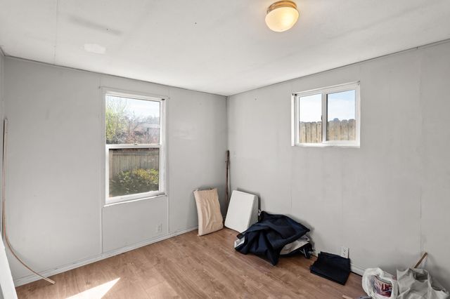 3555 S Pacific Highway SPC 143, Medford, OR 97501