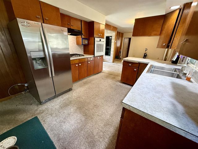 3876 S Dangl Road, Muskegon, MI 49444