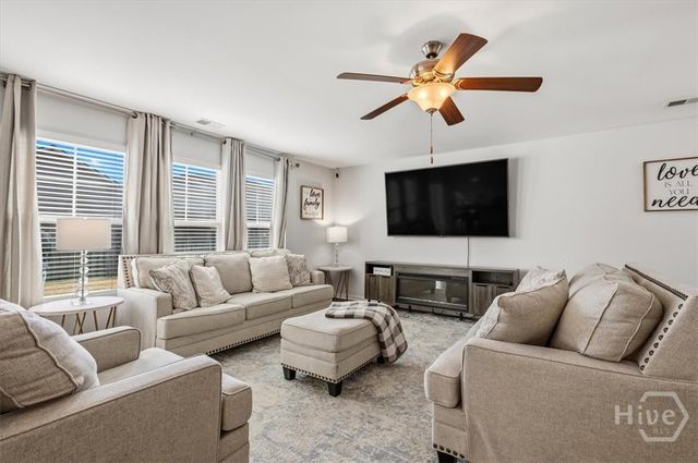 107 Burnt Oak Road, Port Wentworth, GA 31407