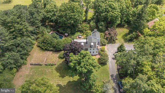 222 AQUEDUCT RD, Washington Crossing, PA 18977