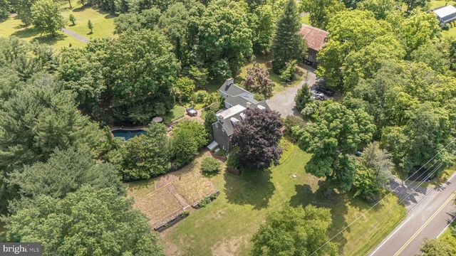 222 AQUEDUCT RD, Washington Crossing, PA 18977