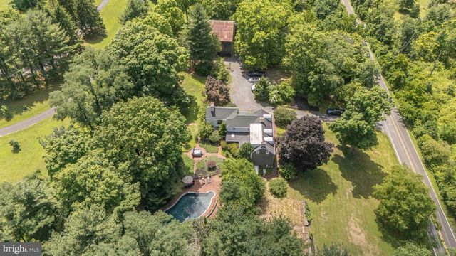222 AQUEDUCT RD, Washington Crossing, PA 18977