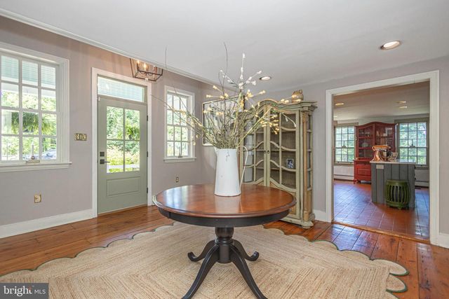 222 AQUEDUCT RD, Washington Crossing, PA 18977