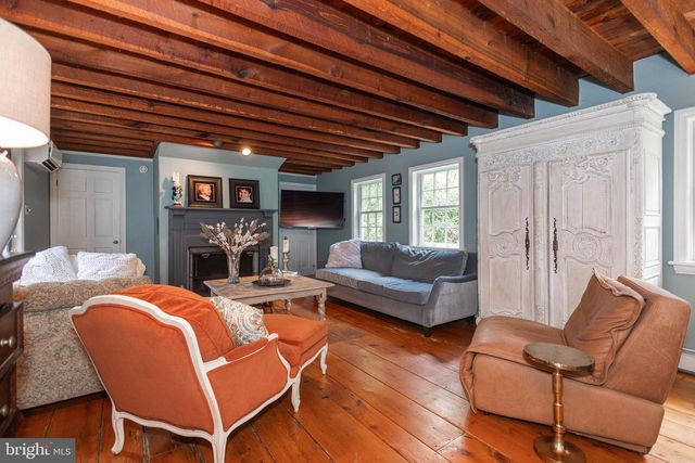 222 AQUEDUCT RD, Washington Crossing, PA 18977