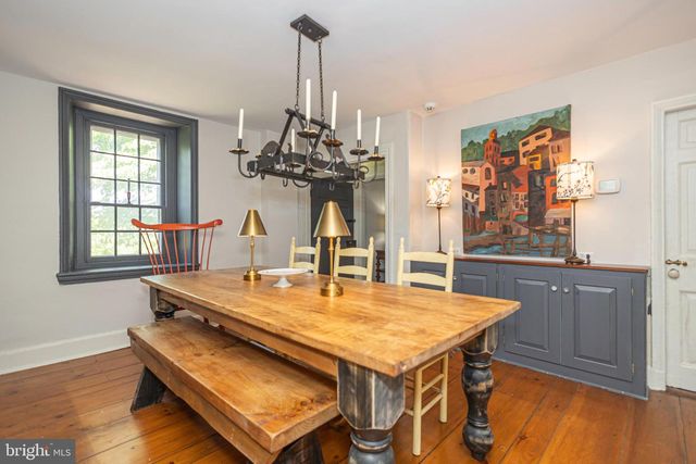 222 AQUEDUCT RD, Washington Crossing, PA 18977