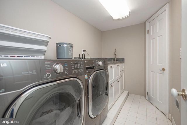222 AQUEDUCT RD, Washington Crossing, PA 18977